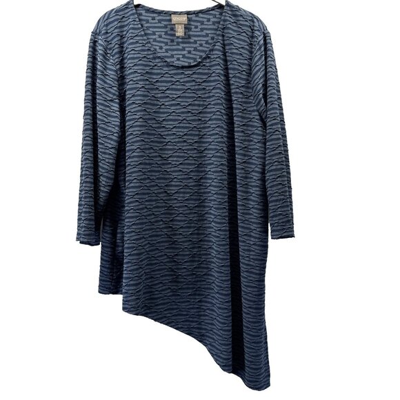 Chico's Tops - Chicos Women's‎ Top Size XL Blue Textured Stretch Asymmetrical Hem Side Slit